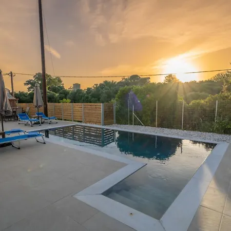 ヴィラ Blue Private Stone Skala *